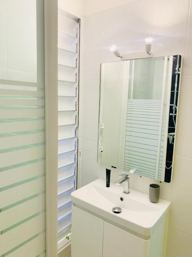 Superbe Studio Ultra Cosy A 2 Min De La Plage Sainte-Anne Kültér fotó